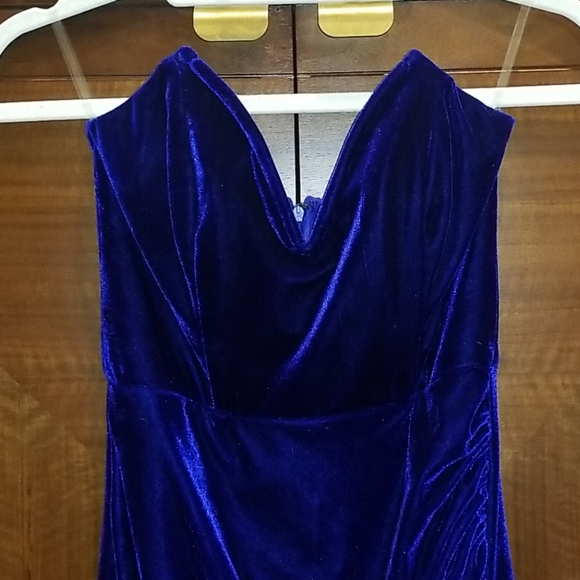 Midnight Mood Dress - Picture 3 of 7